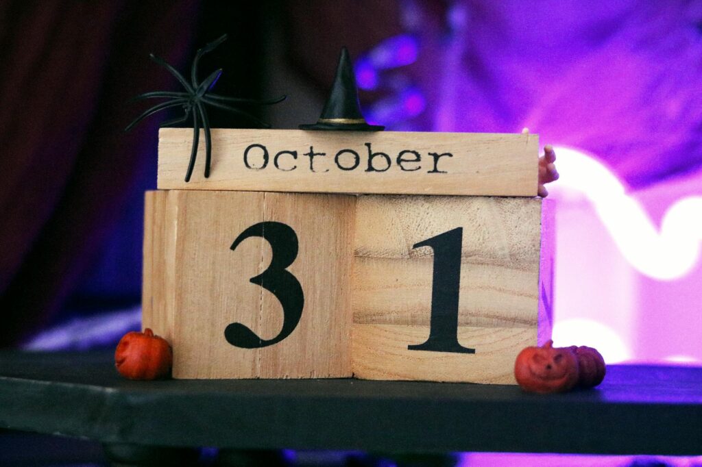 Halloween countdown clock