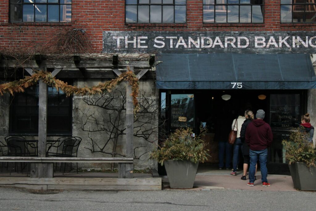 Pacific Standard Time clock