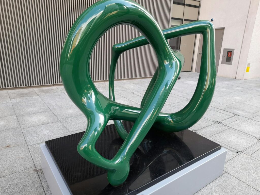 contemporary sculpture steel concrete