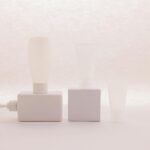 cosmetic bottle supplier meeting