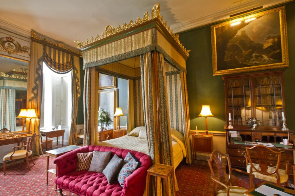 Jocelyn Howard portrait