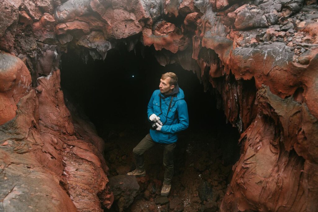 junior geologist field work