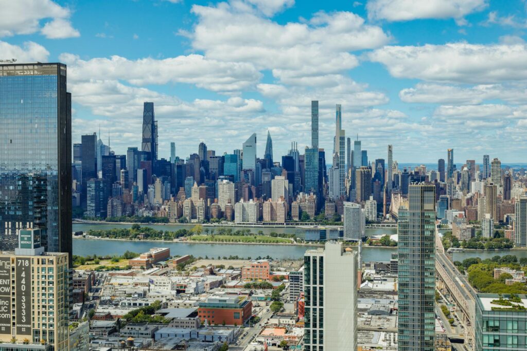 NYC skyline phone