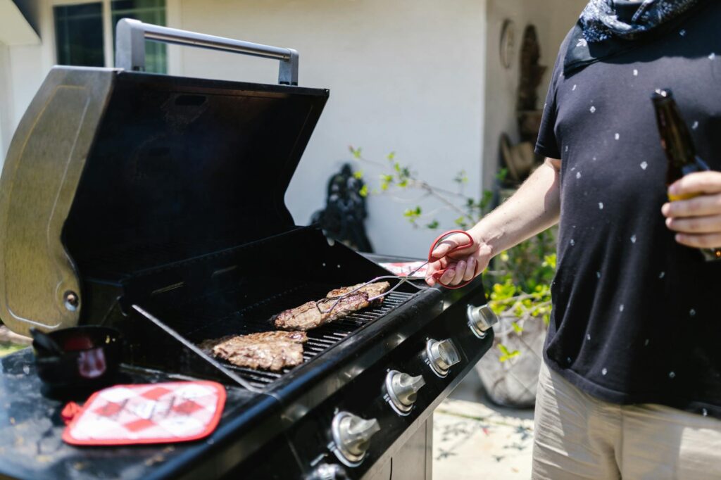 Weber grill demonstration